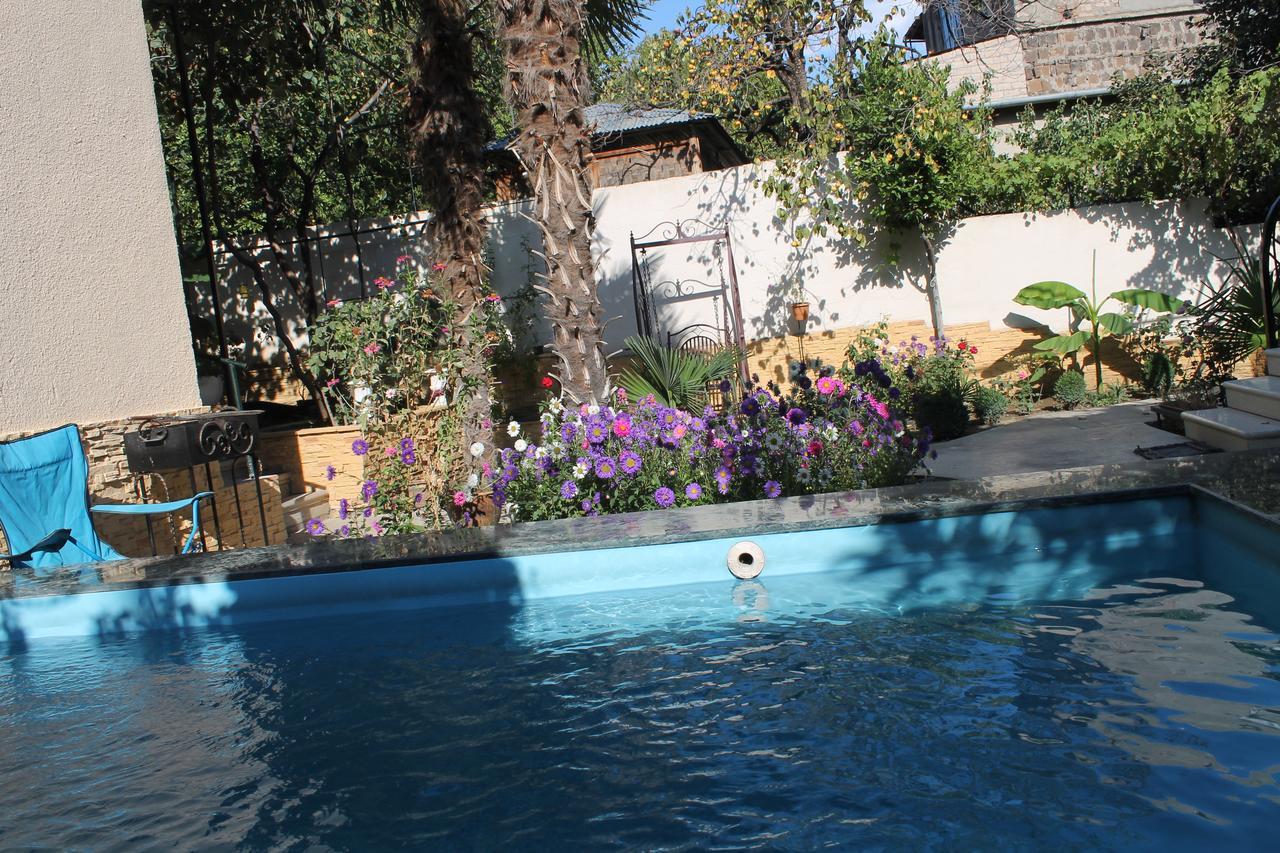 Bed and Breakfast House 41 Tbilisi Exterior foto